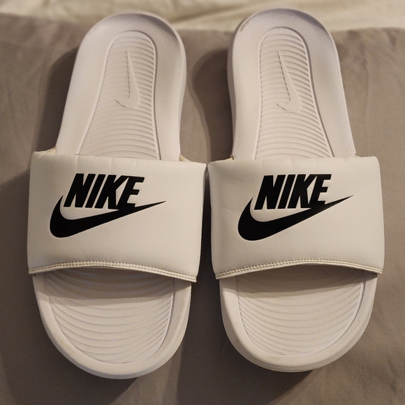 Nike White and Black Slide Sandals - Picture 1 of 3